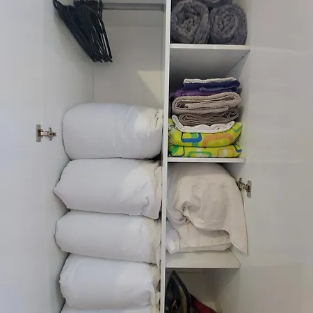 3 Rooms Apartment, Top Center, 1St Floor, Aubg, Free Parking, Pc I5 Ssd, 3 Led Tvs 200 Channels, Wifi, Terrace, Easy-Late Check-In, Stay Before Greece Blagoevgrad Exterior photo
